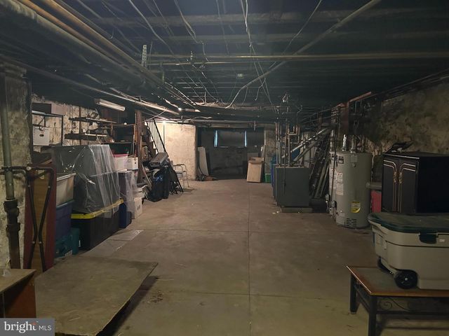 5433 WALNUT ST, Philadelphia, PA 19139