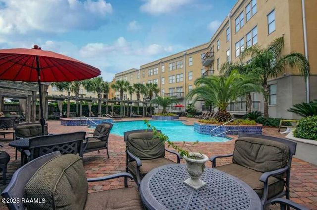 201 Settlers Trace Boulevard Apt 3401, Lafayette, LA 70508
