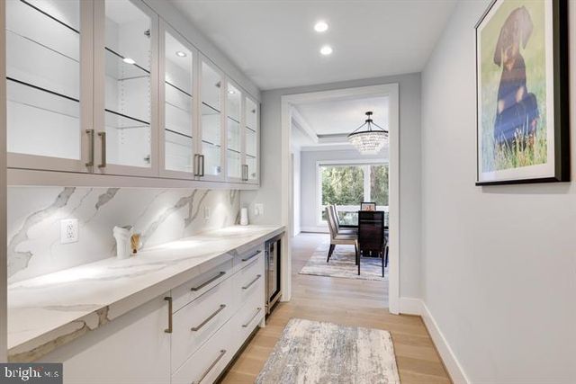 9604 PEMBROKE PL, Vienna, VA 22182