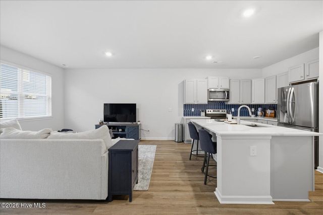 6668 Lemon Lane, Wilmington, NC 28412