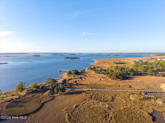 6668 Lemon Lane, Wilmington, NC 28412