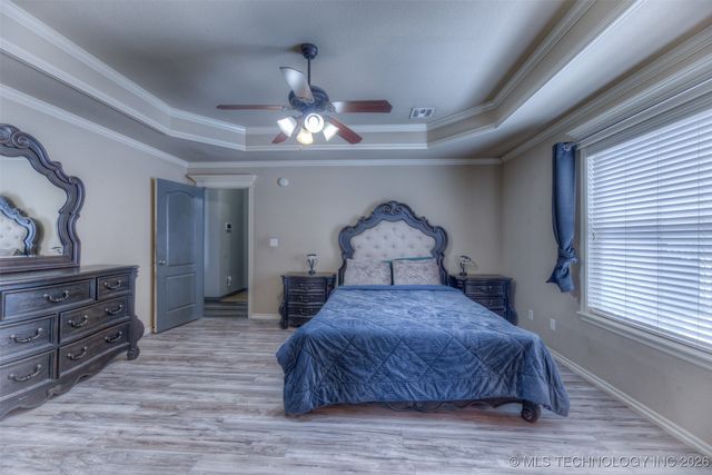 12801 N 44th East Avenue, Skiatook, OK 74070