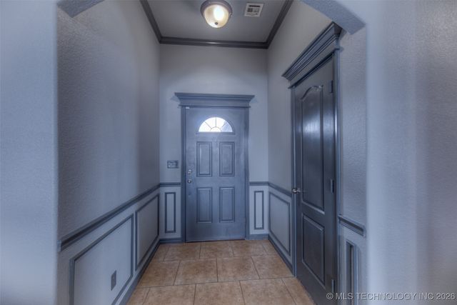 12801 N 44th East Avenue, Skiatook, OK 74070