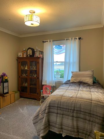 1420 N 100 E, Hartford City, IN 47348