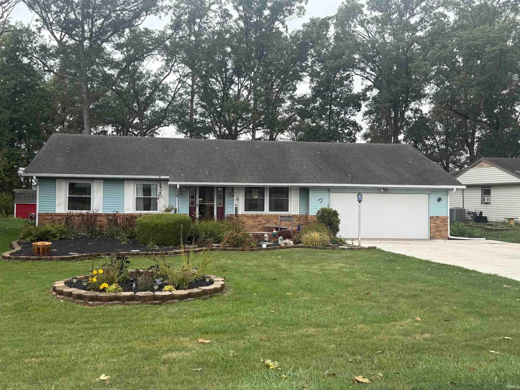 1420 N 100 E, Hartford City, IN 47348