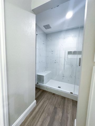 537 Natchez Park, Conroe, TX 77302