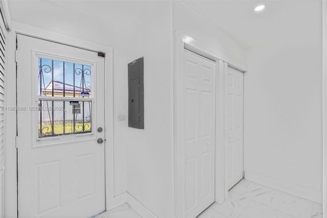 2901 SW 92nd Ave, Miami, FL 33165