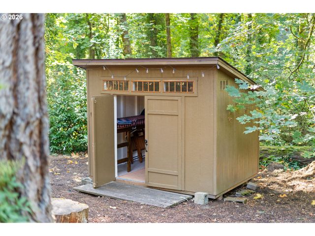 3124 Sw ARNOLD St, Portland, OR 97219