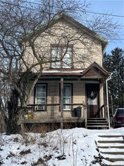 809 Franklin Avenue, New Castle, PA 16101