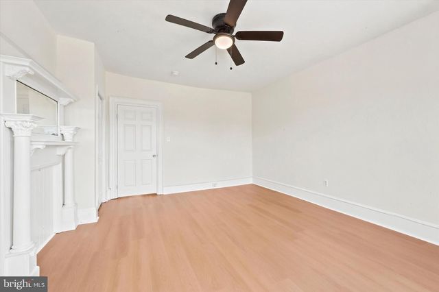 5550 CEDAR AVE, Philadelphia, PA 19143