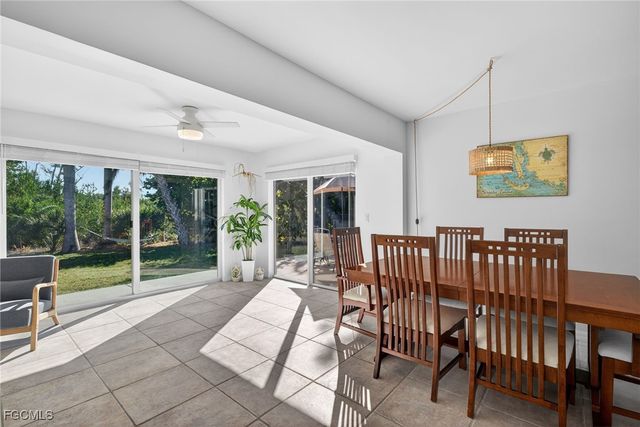 1866 Ibis LN, Sanibel, FL 33957