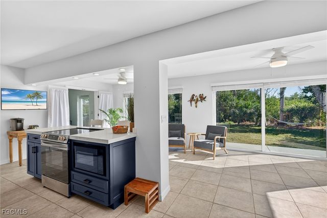 1866 Ibis LN, Sanibel, FL 33957