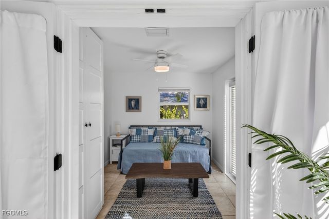 1866 Ibis LN, Sanibel, FL 33957