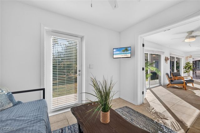 1866 Ibis LN, Sanibel, FL 33957