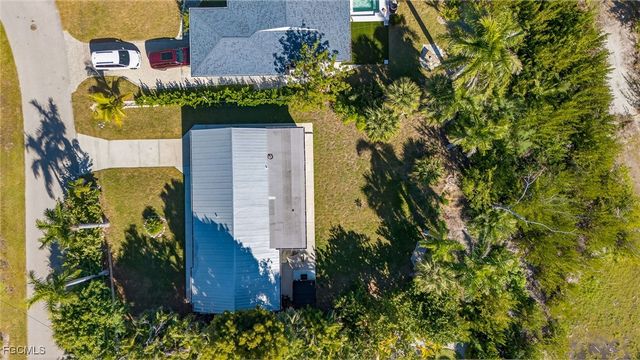 1866 Ibis LN, Sanibel, FL 33957