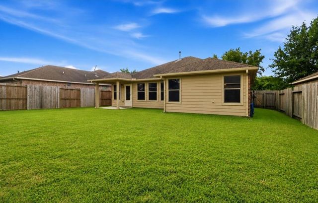 379 Henry Street, Alvin, TX 77511