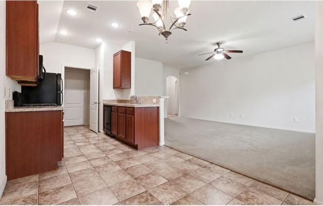 379 Henry Street, Alvin, TX 77511