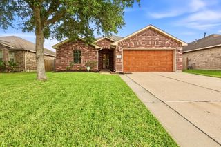 379 Henry Street, Alvin, TX 77511