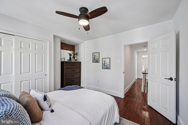 2432 MADISON SQ, Philadelphia, PA 19146