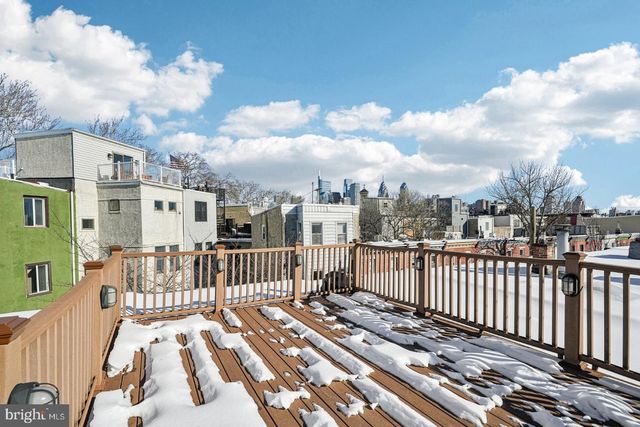 2432 MADISON SQ, Philadelphia, PA 19146