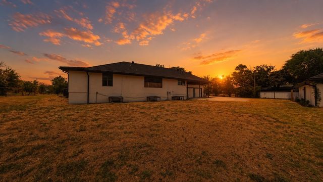 2913 County Road 920, Crowley, TX 76036