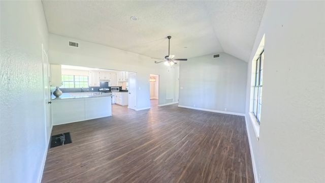 2913 County Road 920, Crowley, TX 76036