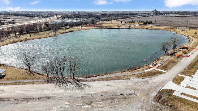 900 Kinney Circle NE, Bondurant, IA 50035