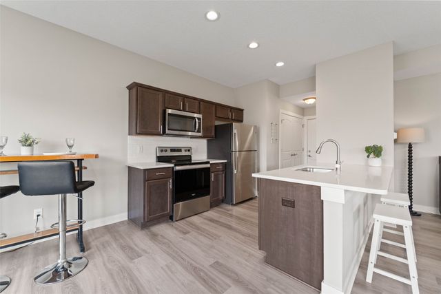 900 Kinney Circle NE, Bondurant, IA 50035