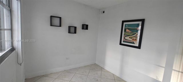 905 Brickell Bay Drive 623, Miami, FL 33131