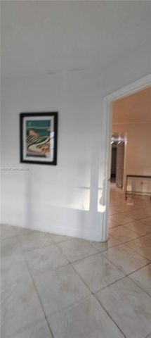 905 Brickell Bay Drive 623, Miami, FL 33131