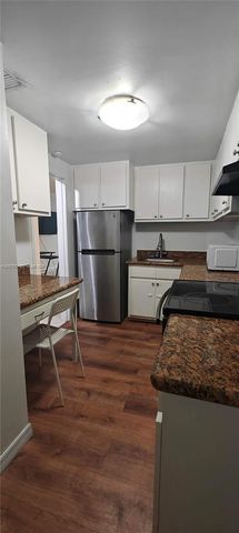 905 Brickell Bay Drive 623, Miami, FL 33131
