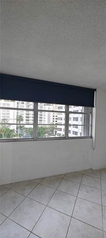 905 Brickell Bay Drive 623, Miami, FL 33131