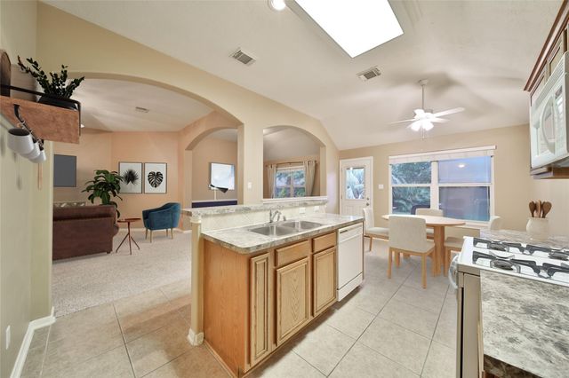 11014 Creekline Meadow Court, Cypress, TX 77429