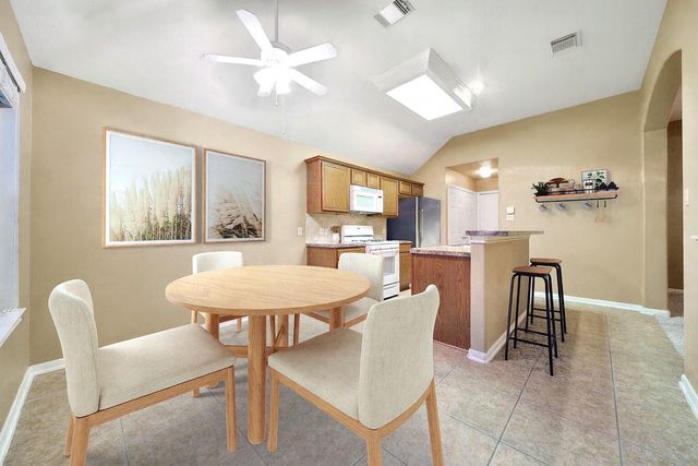 11014 Creekline Meadow Court, Cypress, TX 77429