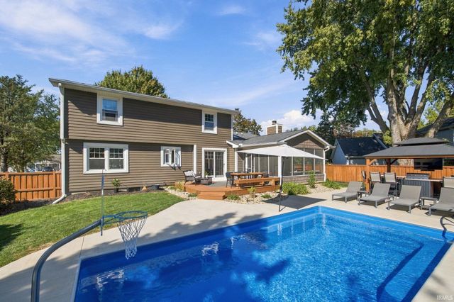 3064 Benton Street, West Lafayette, IN 47906