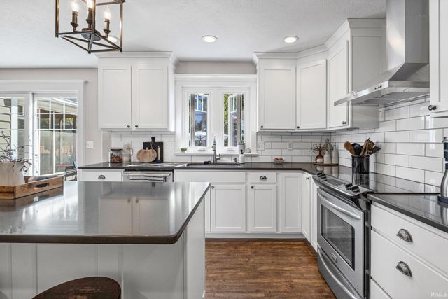 3064 Benton Street, West Lafayette, IN 47906
