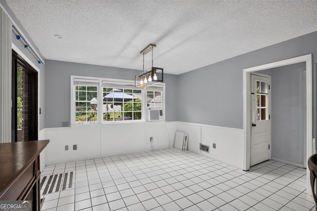 370 Devilla Trace, Fayetteville, GA 30214