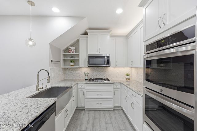 202 PINDO PALM Drive, Ponte Vedra, FL 32081