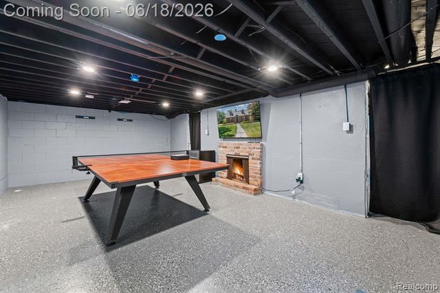 4303 N Verona Circle, Royal Oak, MI 48073