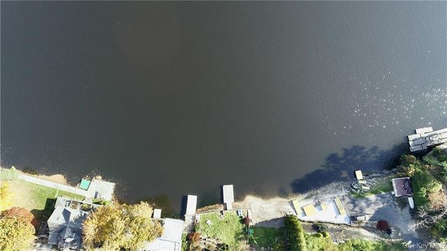 2 Diane Court, Greenwood Lake, NY 10925