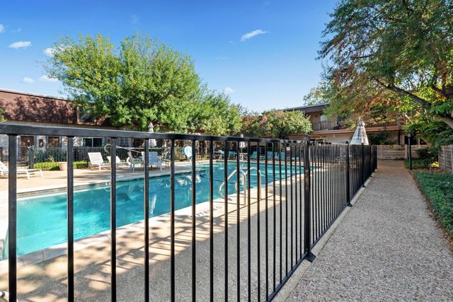 7801 Shoal Creek BLVD 203, Austin, TX 78757