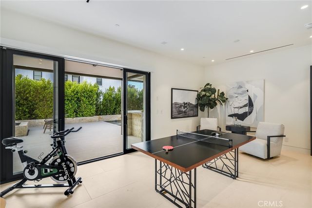 427 Santa Ana Av, Newport Beach, CA 92663