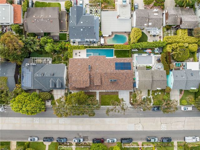 427 Santa Ana Av, Newport Beach, CA 92663