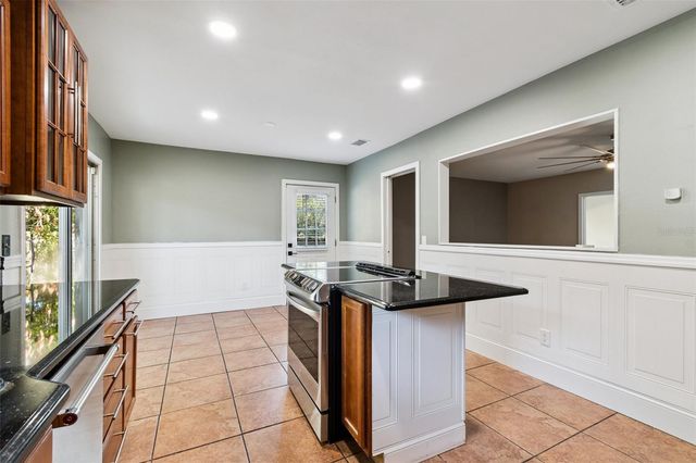 3741 NW 16TH PLACE, Gainesville, FL 32605