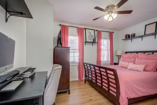 66 Victoria Ln, Templeton, MA 01468