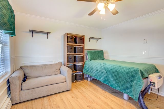 66 Victoria Ln, Templeton, MA 01468