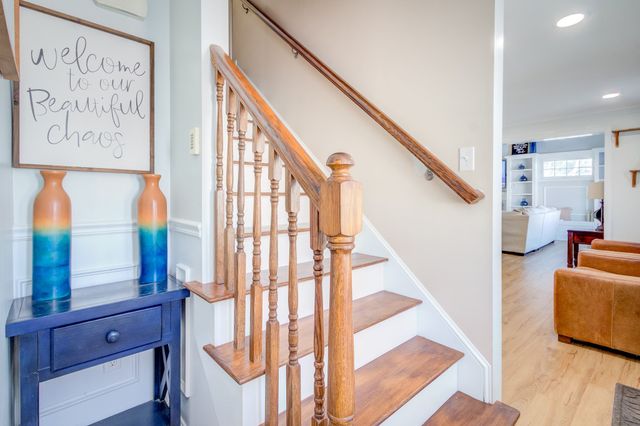 66 Victoria Ln, Templeton, MA 01468