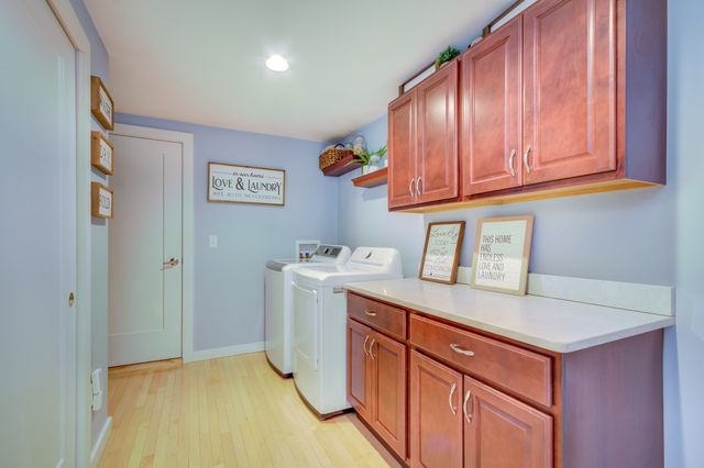 66 Victoria Ln, Templeton, MA 01468