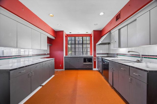 2047 University Boulevard, Houston, TX 77030