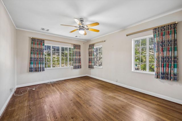 2047 University Boulevard, Houston, TX 77030